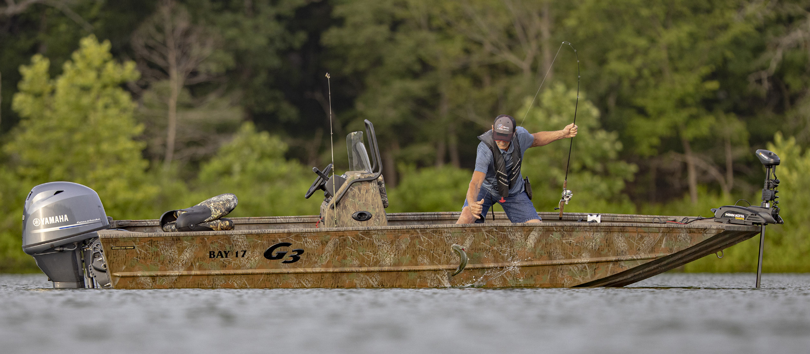 BAY 17 CAMO FISHING 1 2