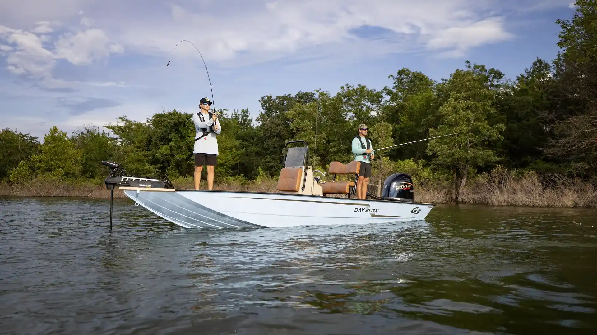Bay 21 GX Fishing 1